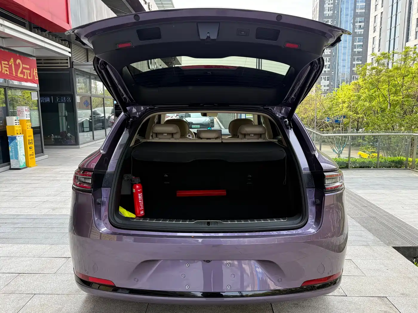 AITO Wenjie AITO M5 2025 Extended Range Ultra AWD фото 17