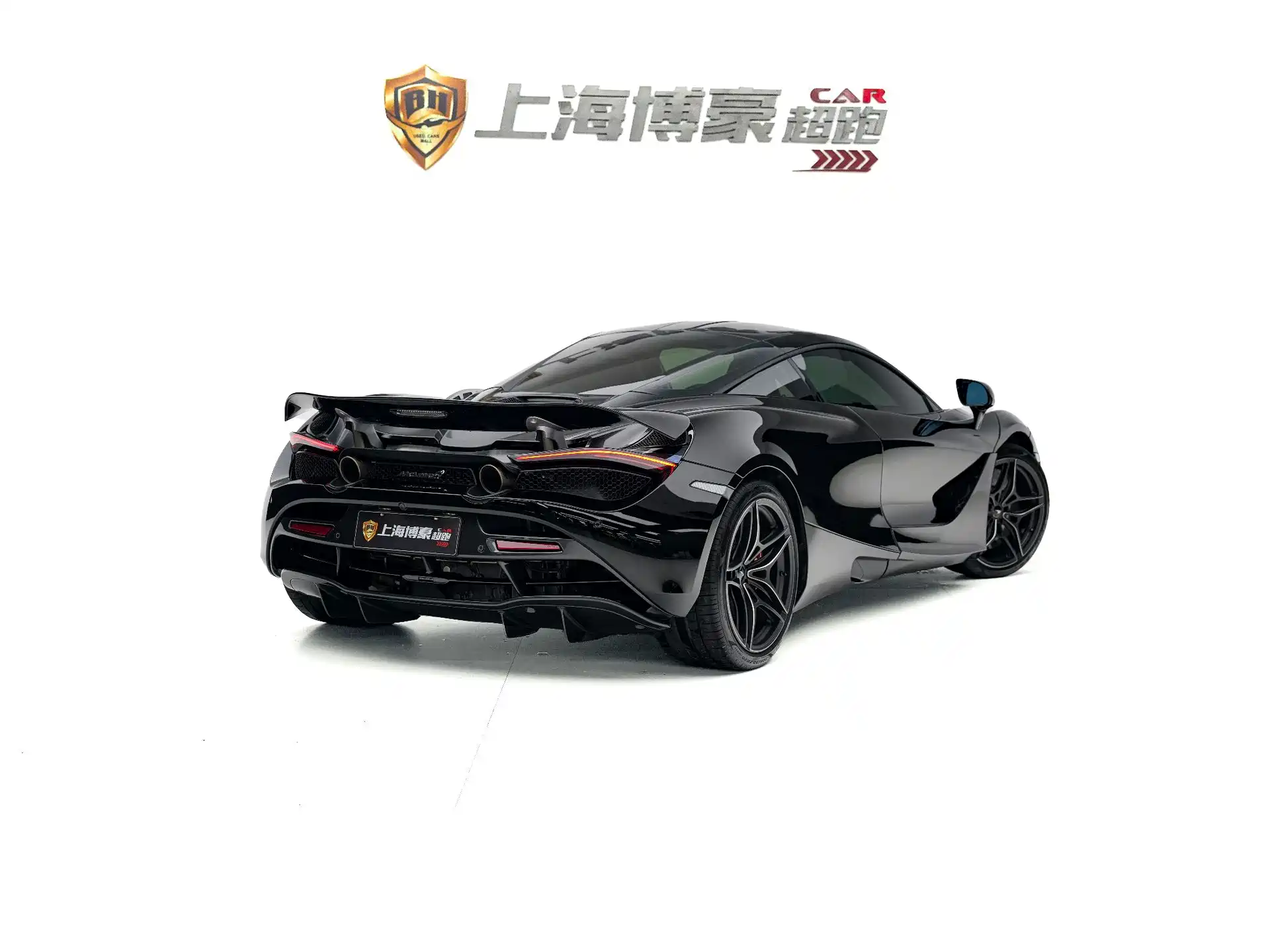 Фото 2 - McLaren 720S