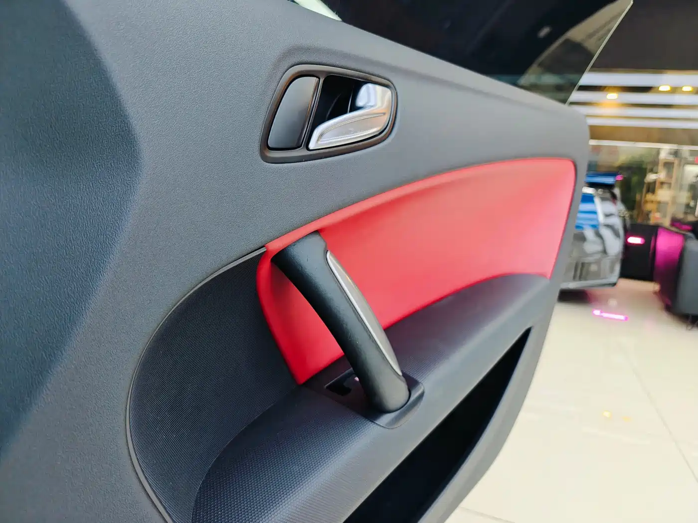 Audi TT 2011 TT Coupe 2.0TFSI фото 14
