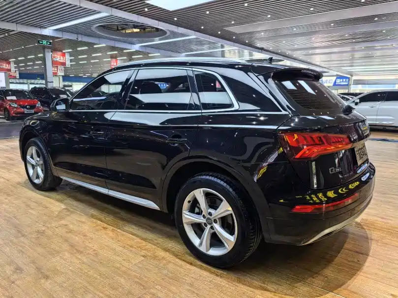 Audi Q5L 2018 40 TFSI Premium Progressive China VI фото 19