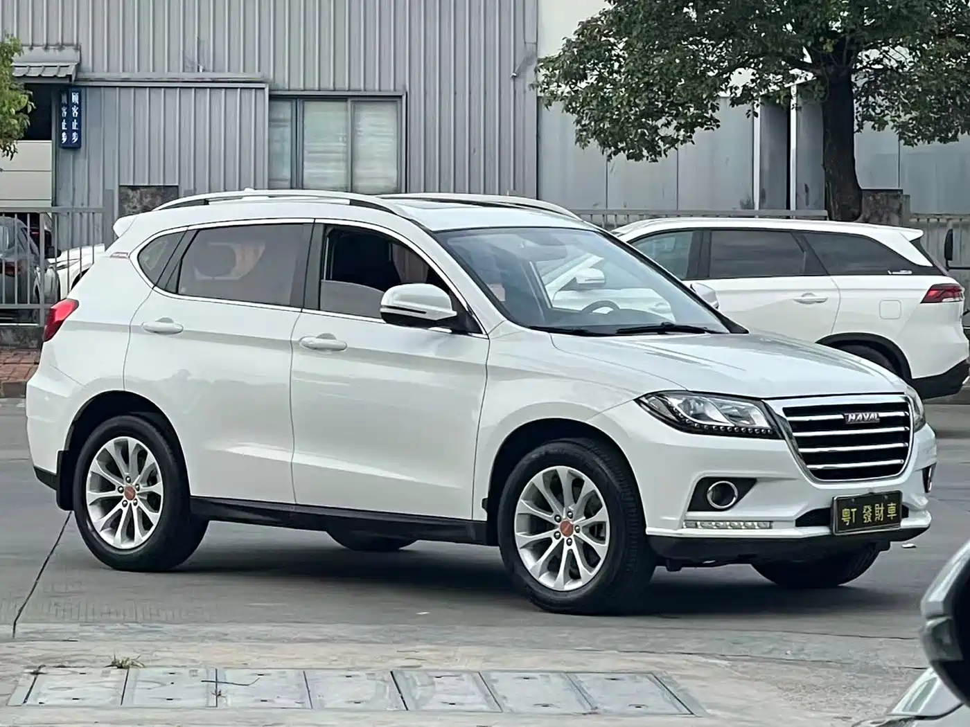 Haval H2 2017 Blue Label 1.5T Automatic 2WD Luxury фото 3