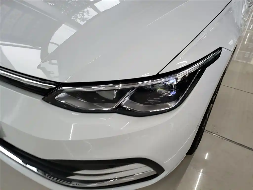 Volkswagen Golf 2023 Facelift 280TSI DSG Pro фото 15