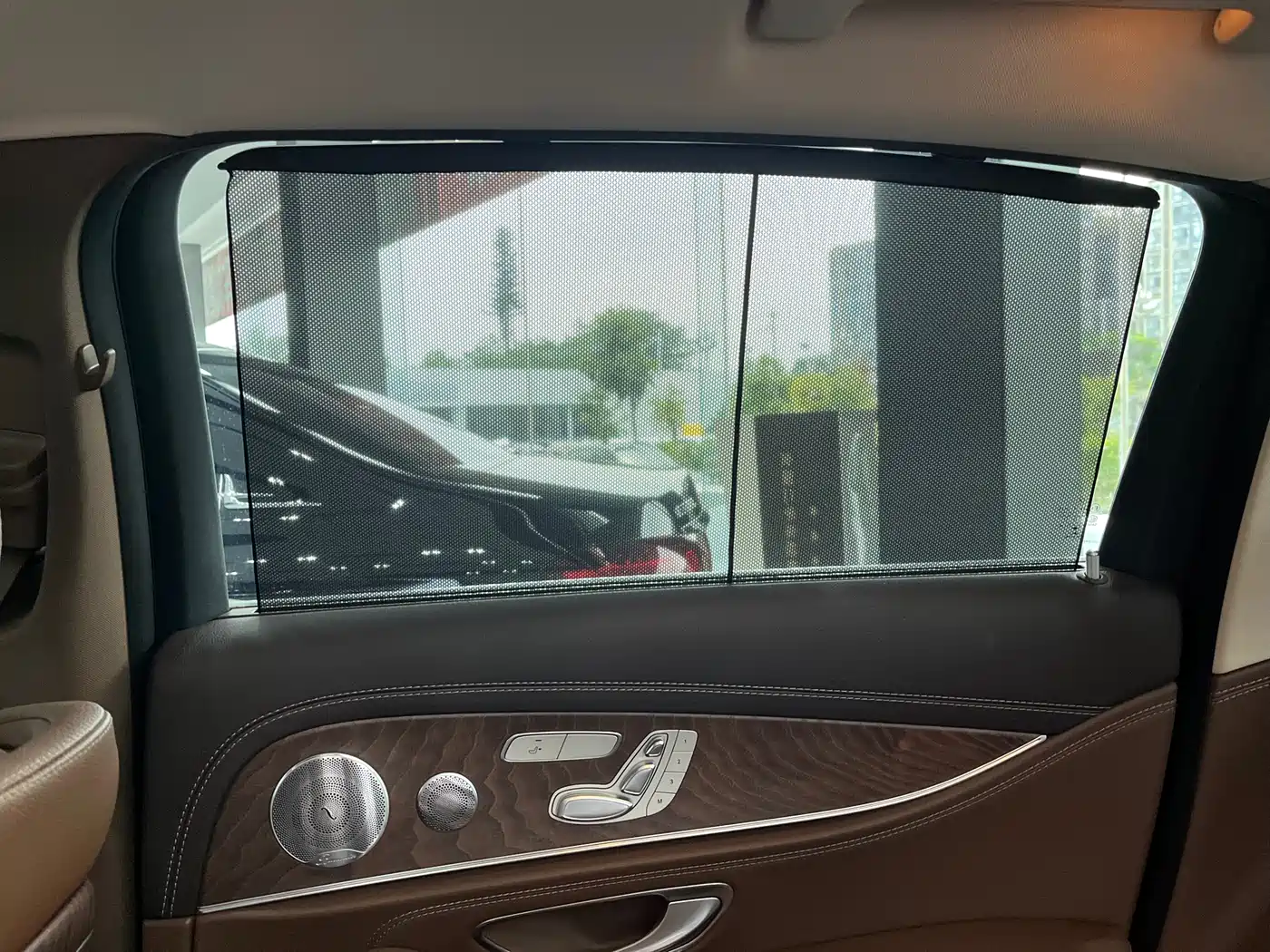 Mercedes-Benz E-Class 2021 E 300 L Luxury фото 8