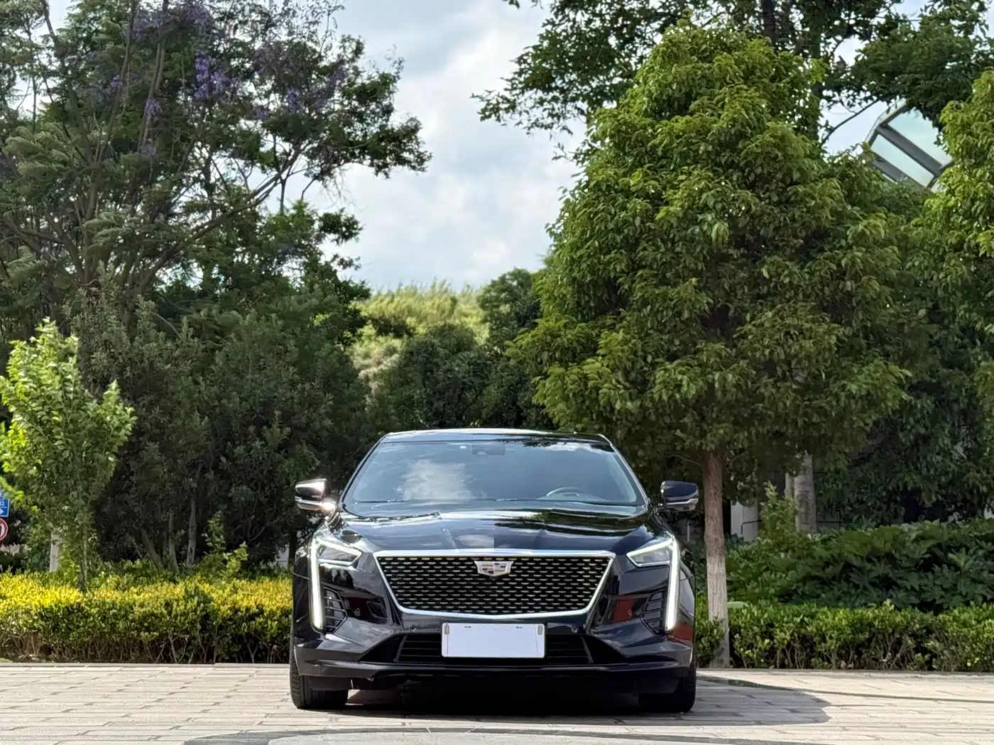 CADILLAC CT6