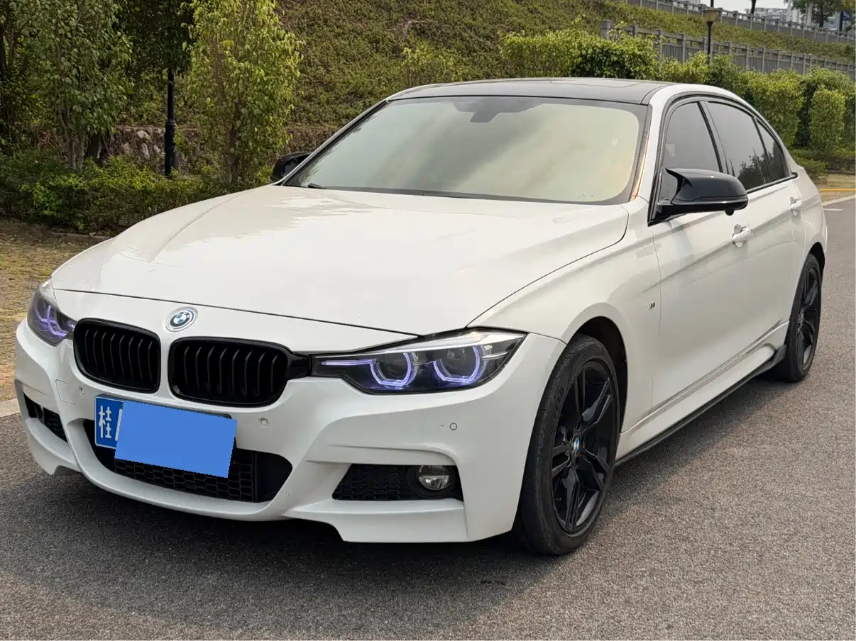 BMW 3 Series 2018 330Li M Sport Black Night Edition