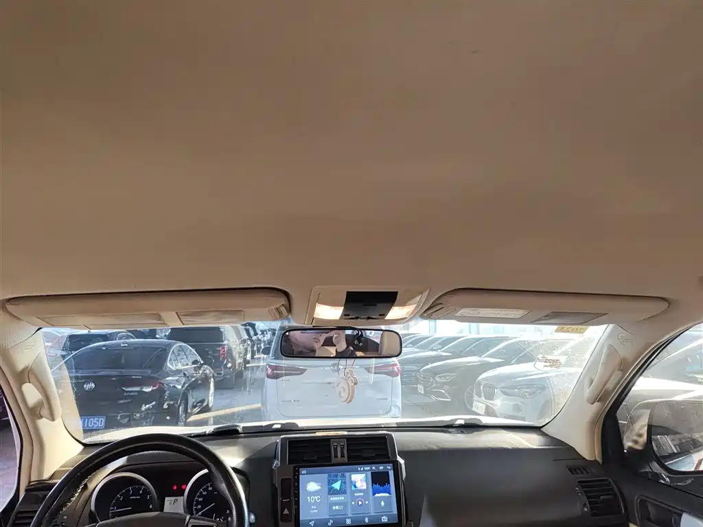 Toyota Prado (Import) 2014 2.7L Automatic Luxury фото 18