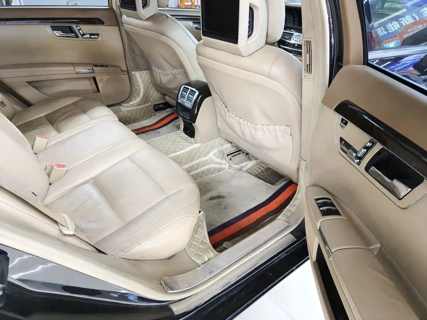 Mercedes-Benz S-Class 2012 S 300 L Business Grand Edition фото 11