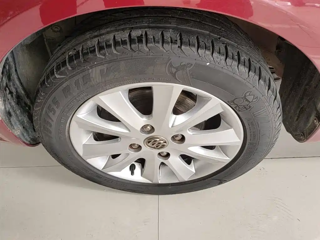Buick Excelle 2013 1.5L Automatic Exclusive фото 23