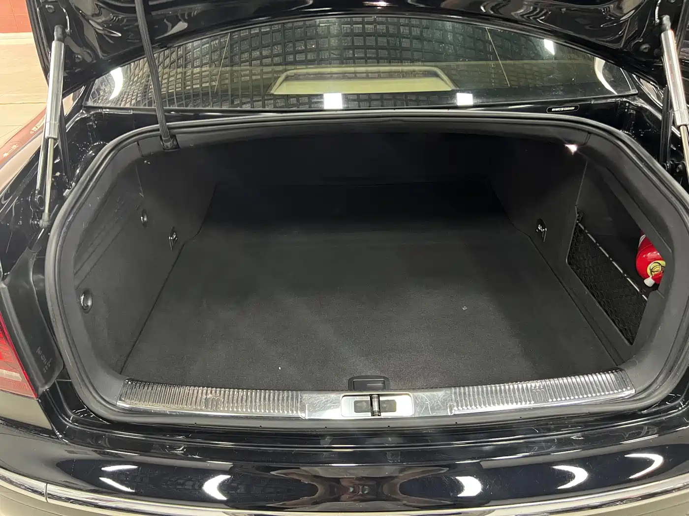Volkswagen Phaeton 2014 3.0L Business Edition фото 14