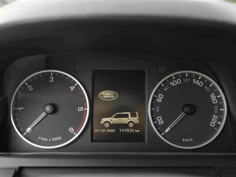 Land Rover Discovery 2012 3.0 SDV6 HSE Diesel фото 12