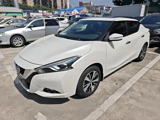  Nissan Bluebird 2016 1.6L Manual Cool Edition