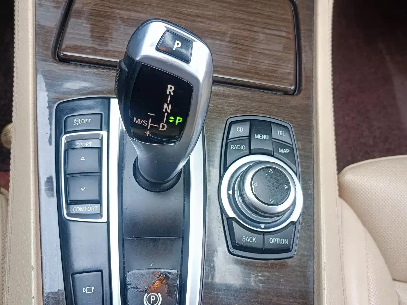 BMW 7 Series 2009 740Li Premium фото 20