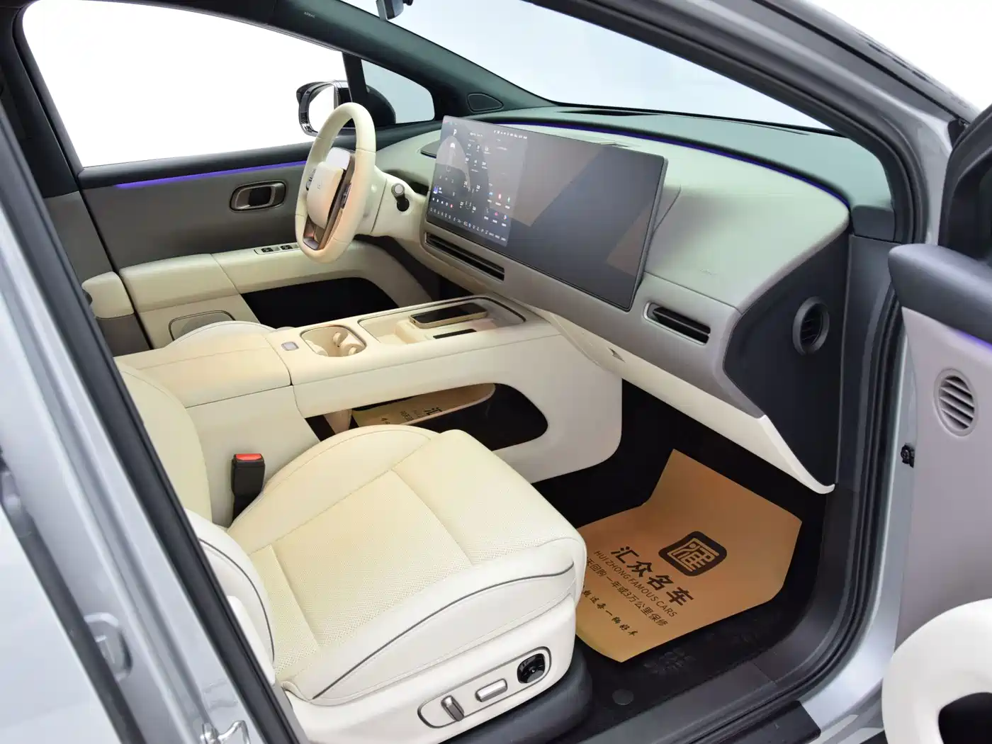 Li Auto i6 2026 2025 4WD Base Model