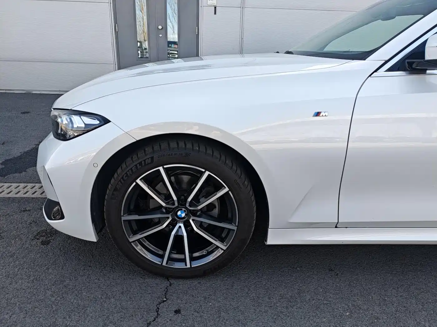 BMW 3 Series 2025 325Li M Sport Package фото 9