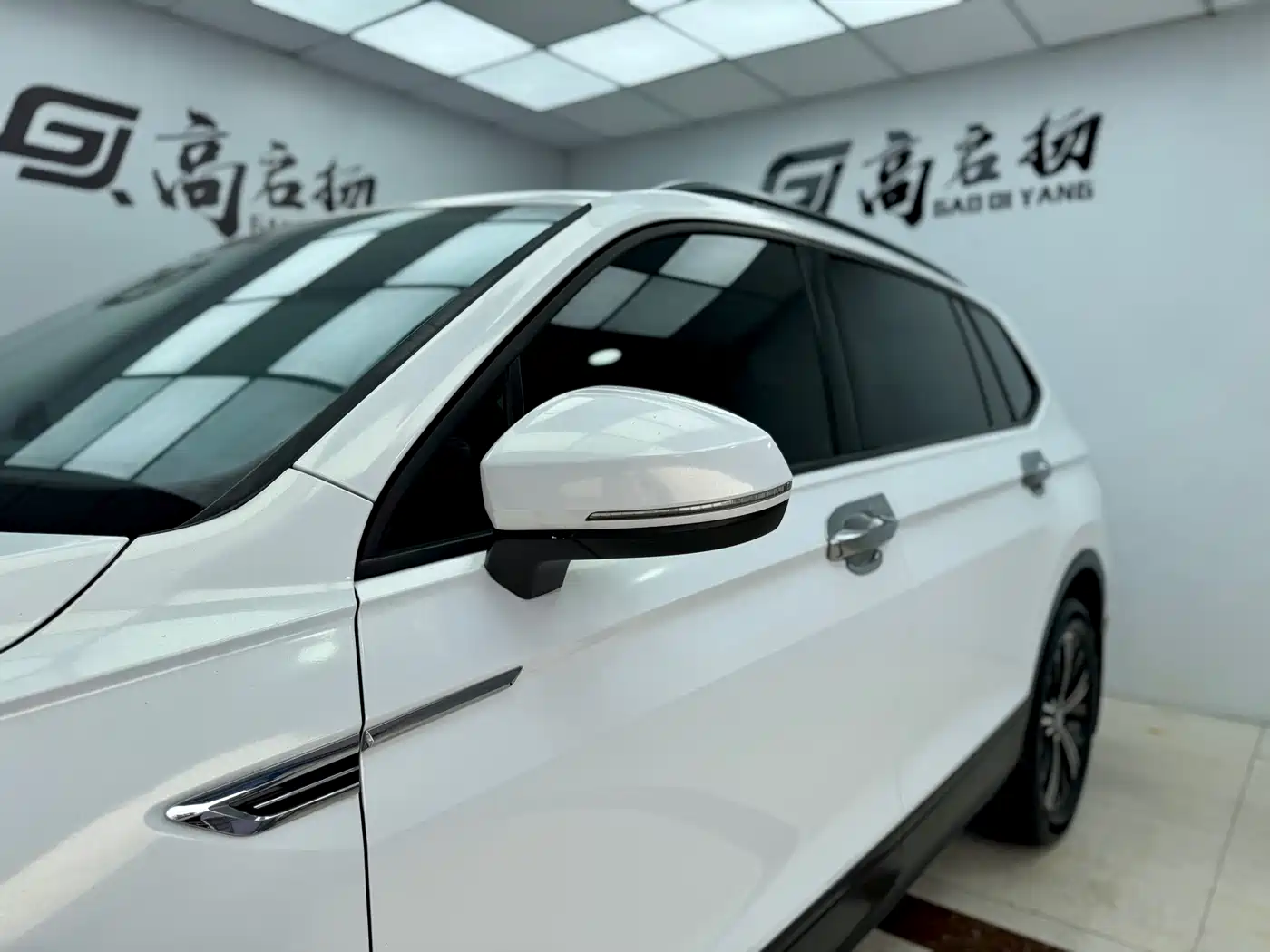 Volkswagen Tiguan L 2019 330TSI Automatic 2WD Trend Edition China VI фото 5