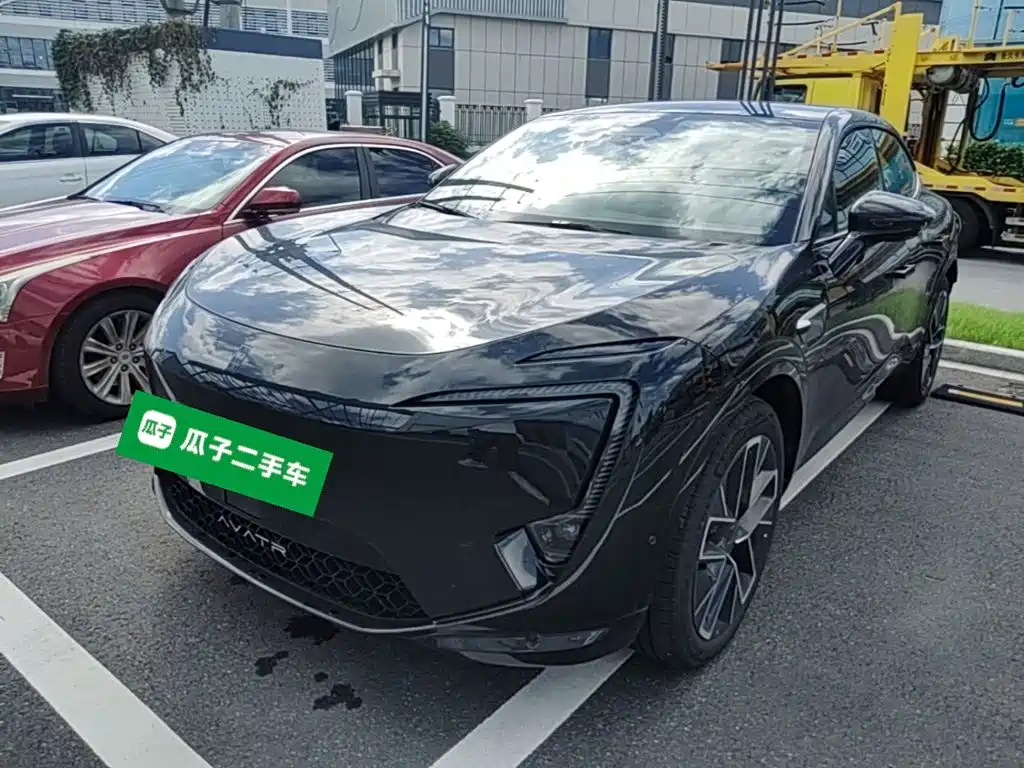 Avatr 11 2026 2025 Facelift Max Range Extender