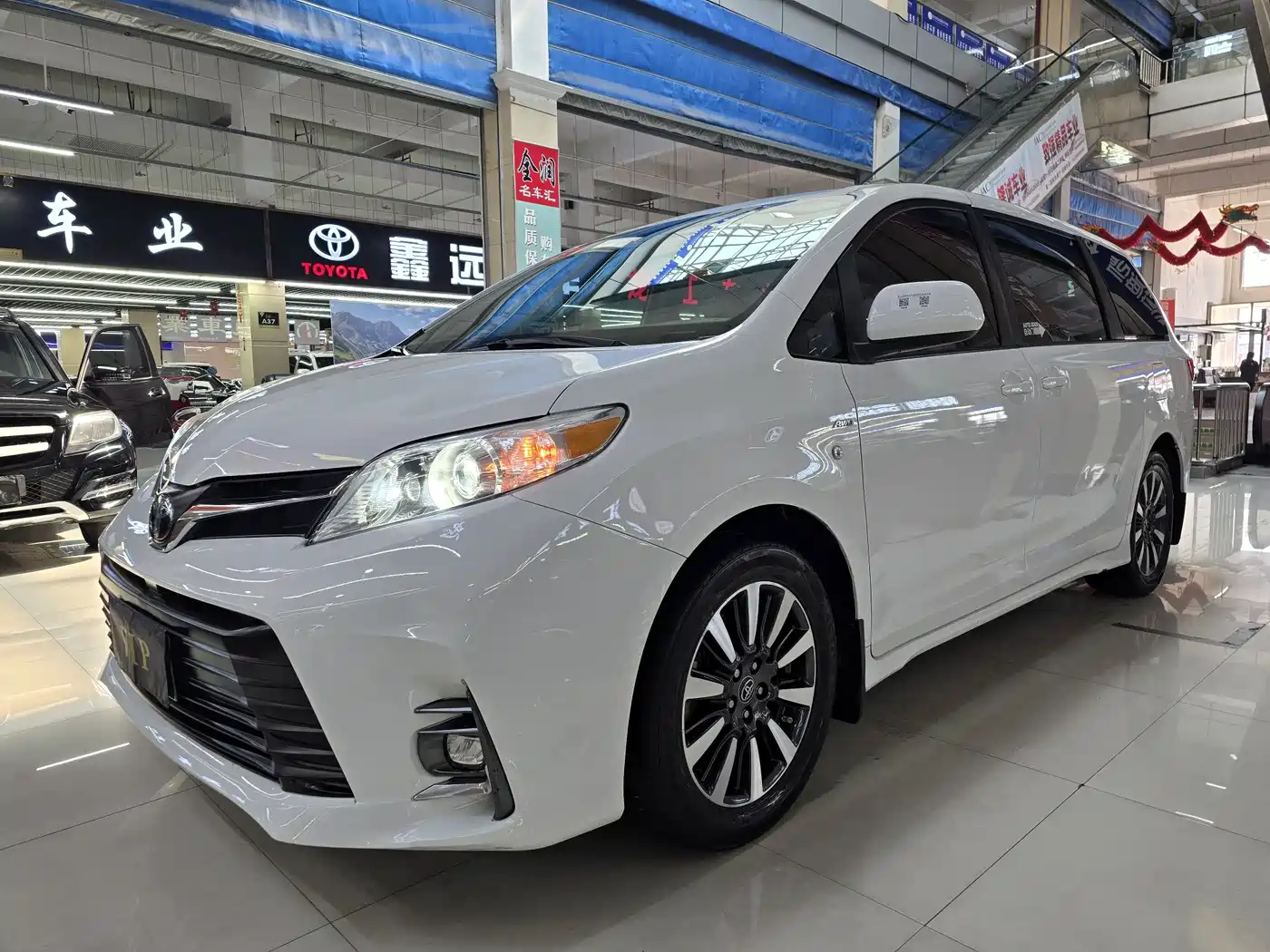 Toyota Sienna 2015 3.5L 4WD L