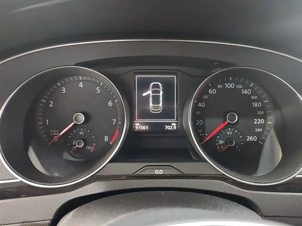 Volkswagen Magotan 2017 330TSI DSG Luxury фото 12