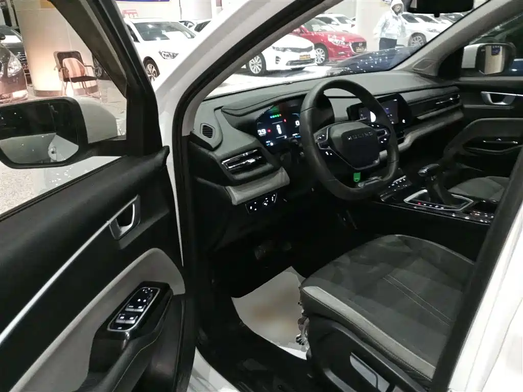 Wuling Motors Wuling Victory 2022 2022 1.5T CVT Elite