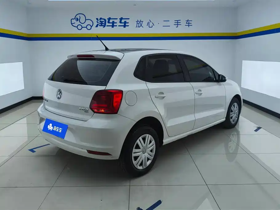Volkswagen Polo 2018 1.5L Auto Safe Drive фото 3