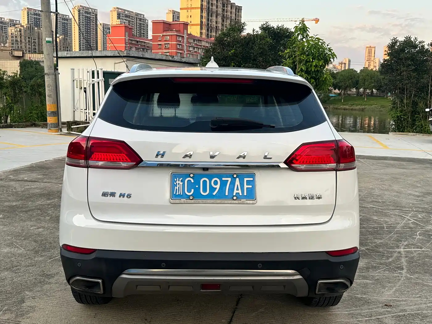 صورة 6 - Haval H6