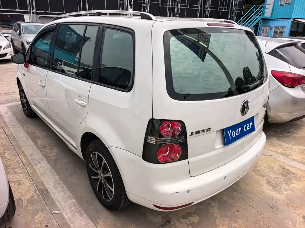 Volkswagen Touran 2015 2015 1.4T DSG Comfort Edition 5-seater