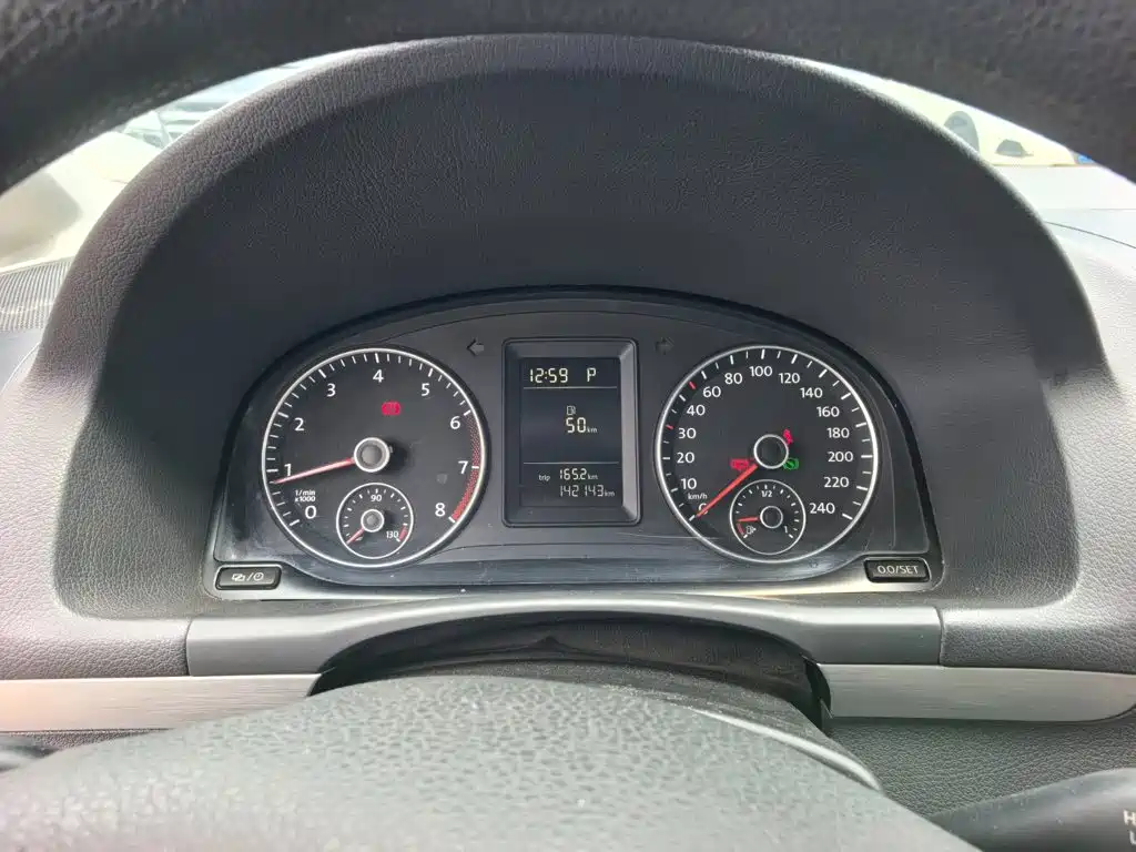 Volkswagen Touran 2015 2015 1.4T DSG Comfort Edition 5-seater