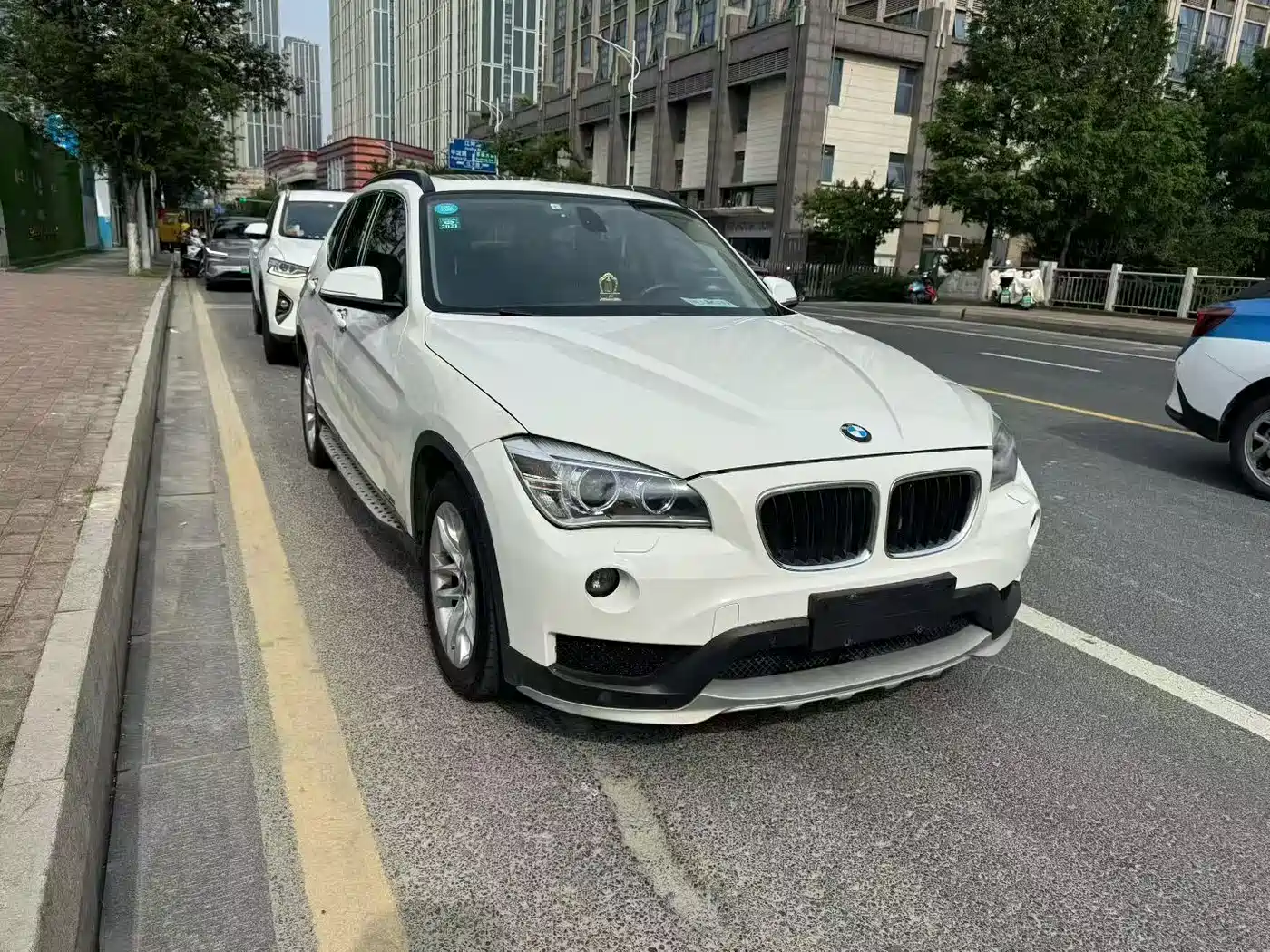 Фото 3 - BMW X1