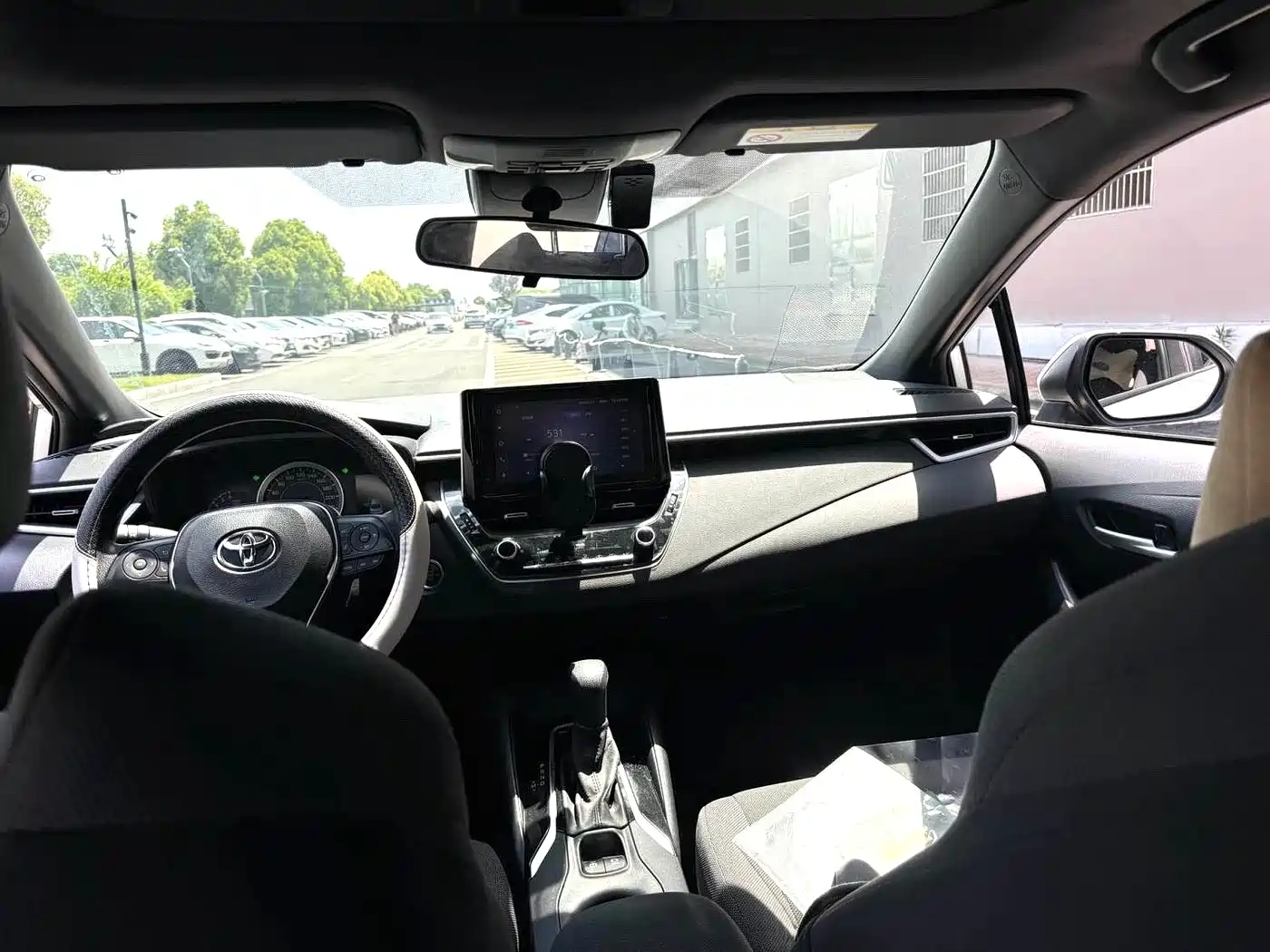 Toyota Levin 2021 185T CVT Luxury Edition фото 10