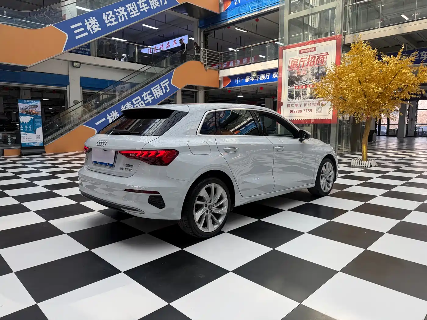 Audi A3 2021 Sportback 35 TFSI Luxury Elegance фото 7
