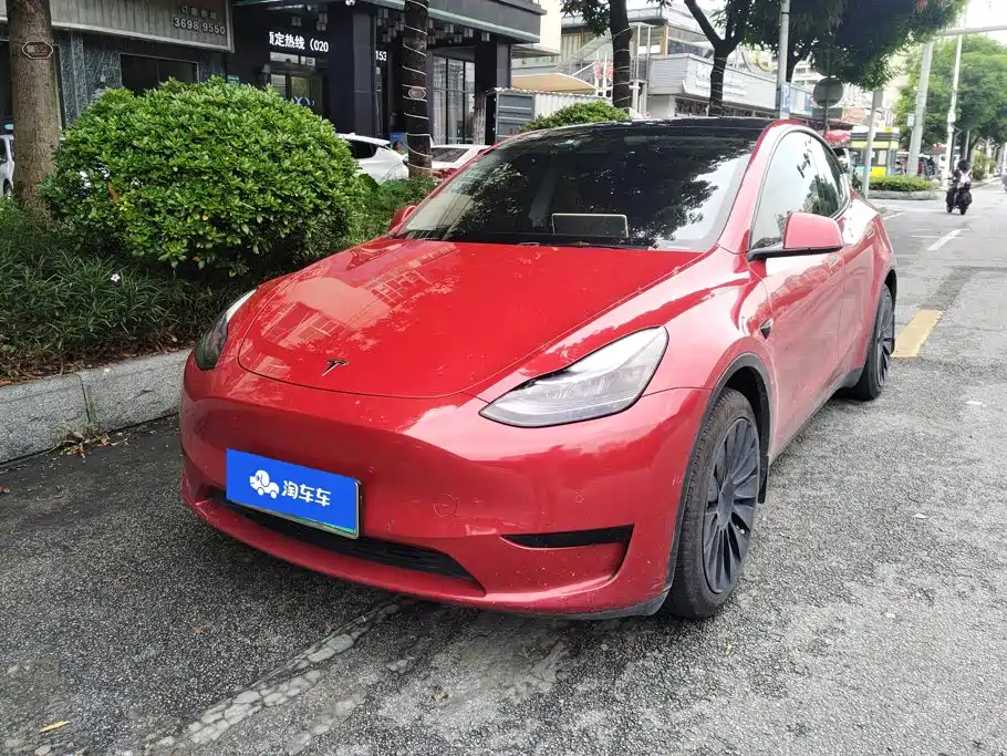 Tesla Model Y 2022