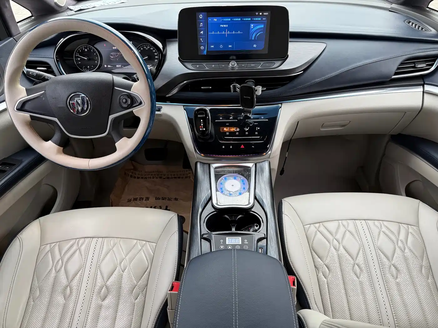 Buick GL8 2021 Land Business Class 652T Luxury фото 17