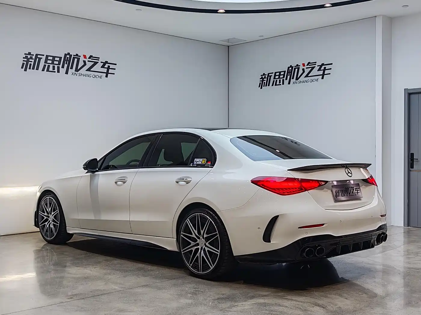 Mercedes-Benz C-Class AMG 2024 AMG C 43 4MATIC фото 8