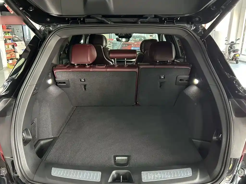 Cadillac XT5 2024 2025 Model 2.0T Platinum