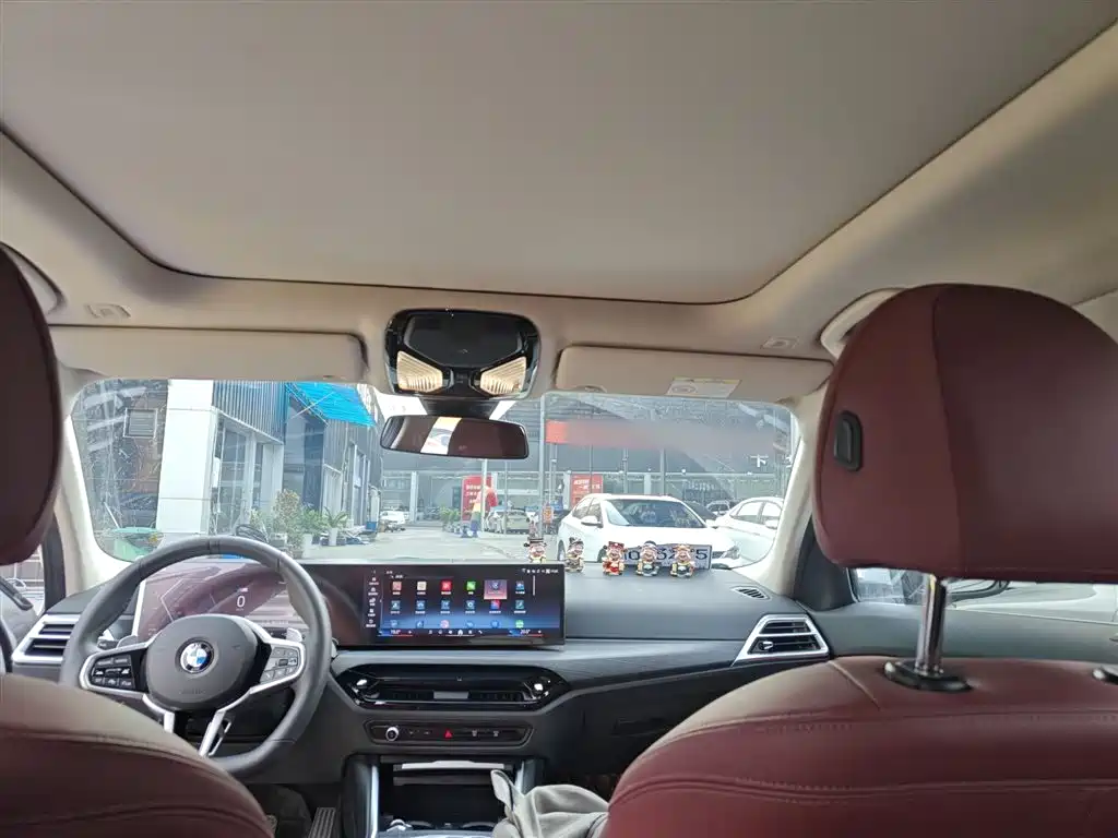 BMW 3 Series 2025 325Li M Sport Package фото 14