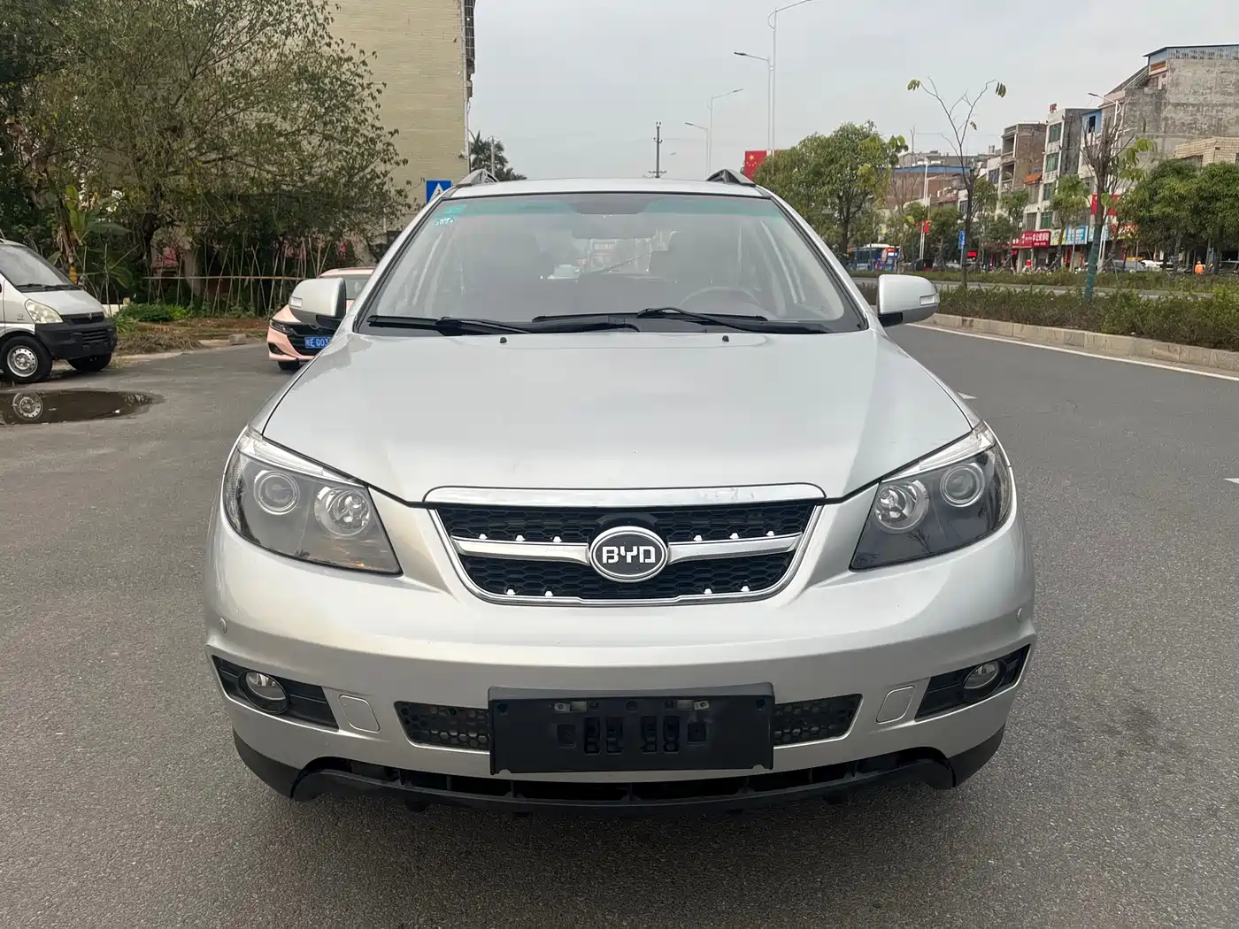 BYD S6 2014 2.4L Automatic Luxury 5-seater фото 3