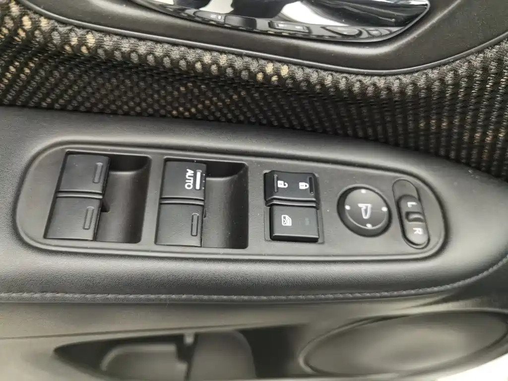 Honda XR-V 2015 2015 1.8L EXi CVT Comfort
