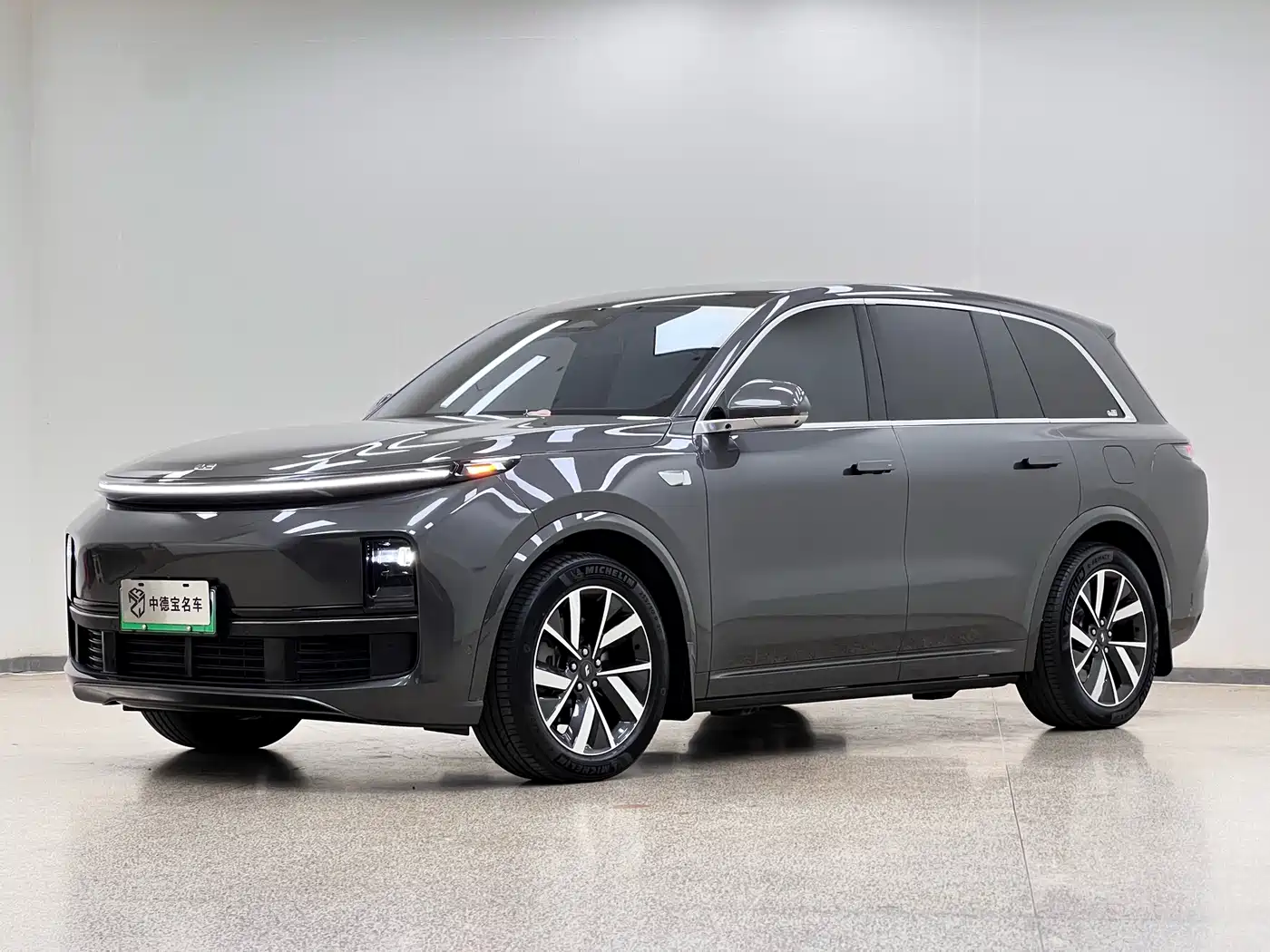 Li Auto L8 2023