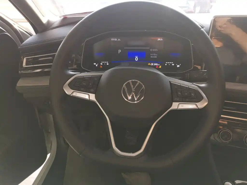 Volkswagen Sagitar 2023 300TSI DSG Surpassing Edition фото 7
