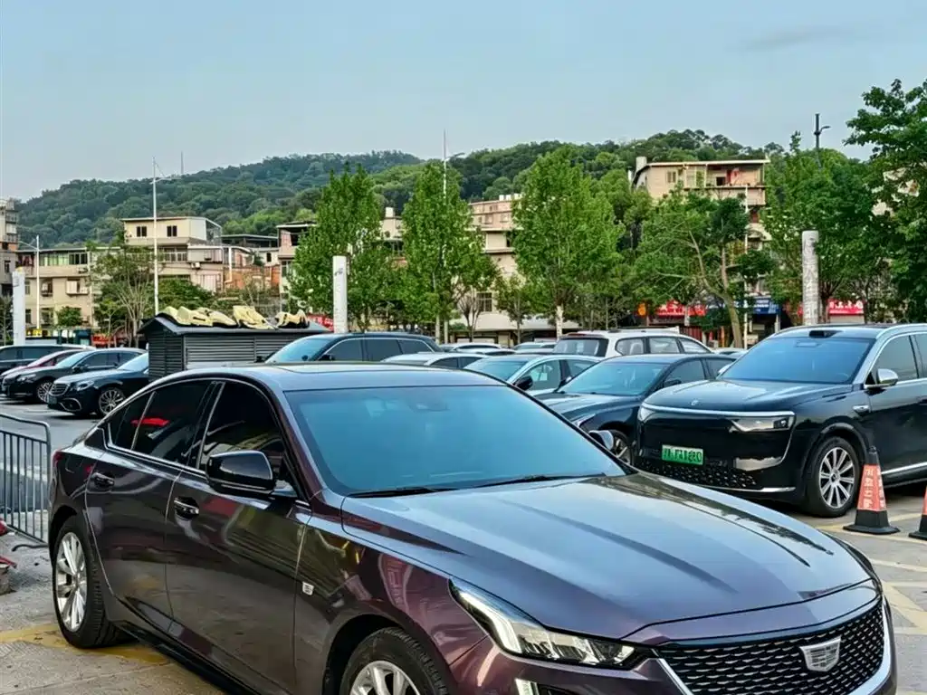 Cadillac CT5 2023 28T Luxury Style (Standard Edition) фото 2
