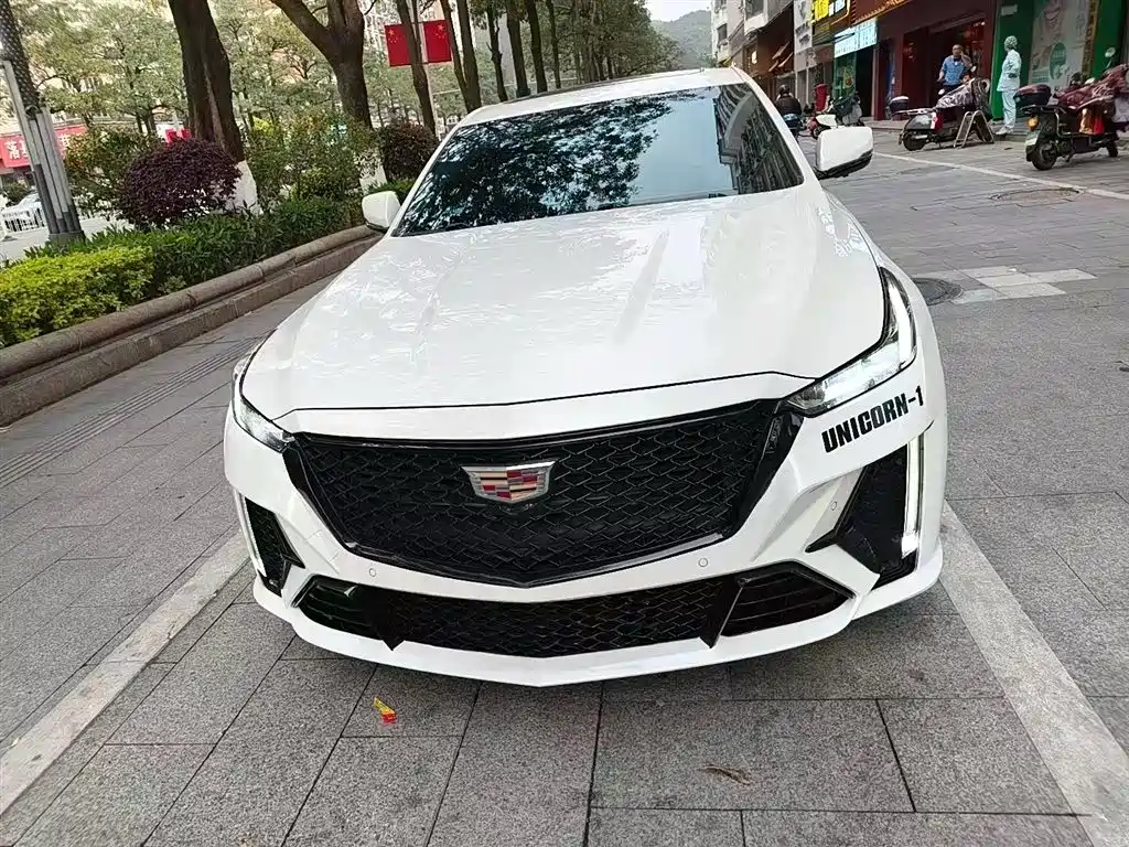 Cadillac CT5 2023 28T Luxury Style (Standard Edition)