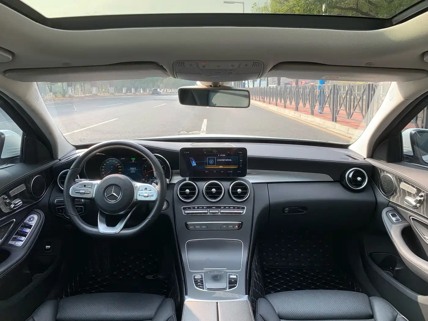 Mercedes-Benz C-Class 2020 Facelift C 260 L Sport фото 34