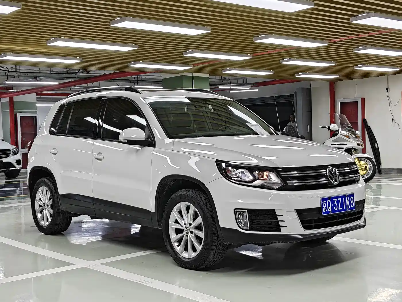 Volkswagen Tiguan 2017 300TSI Automatic 2WD Silk Road Fashion Edition фото 3