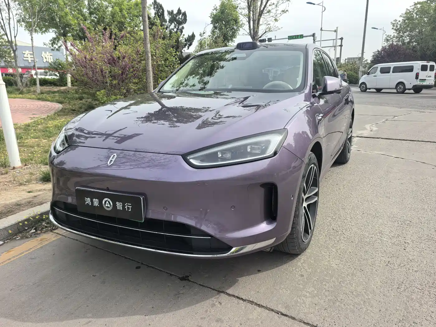 AITO Wenjie AITO M5 2025 Extended Range Ultra AWD фото 2