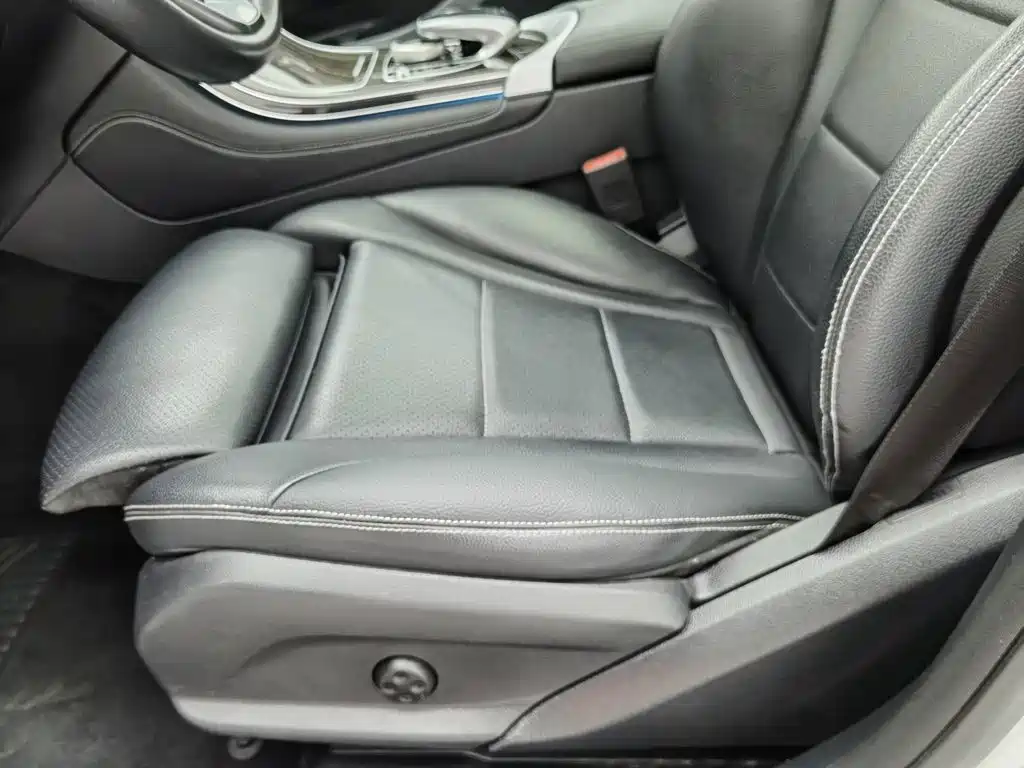Фото 20 - Mercedes-Benz GLC