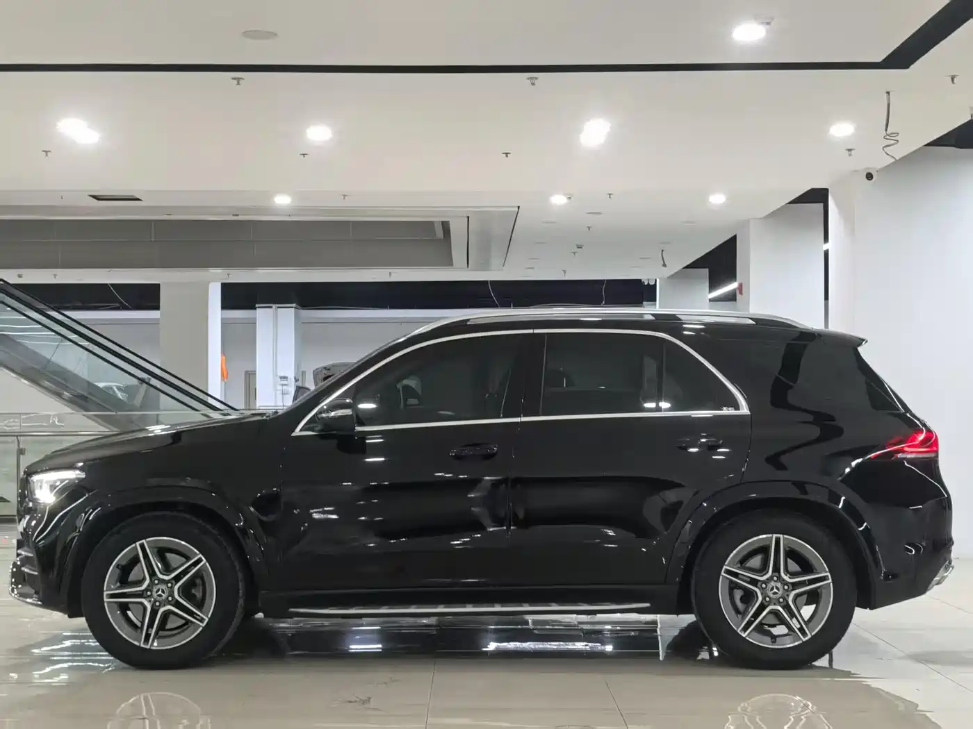 Mercedes-Benz GLE 2021 GLE 450 4MATIC Dynamic фото 3