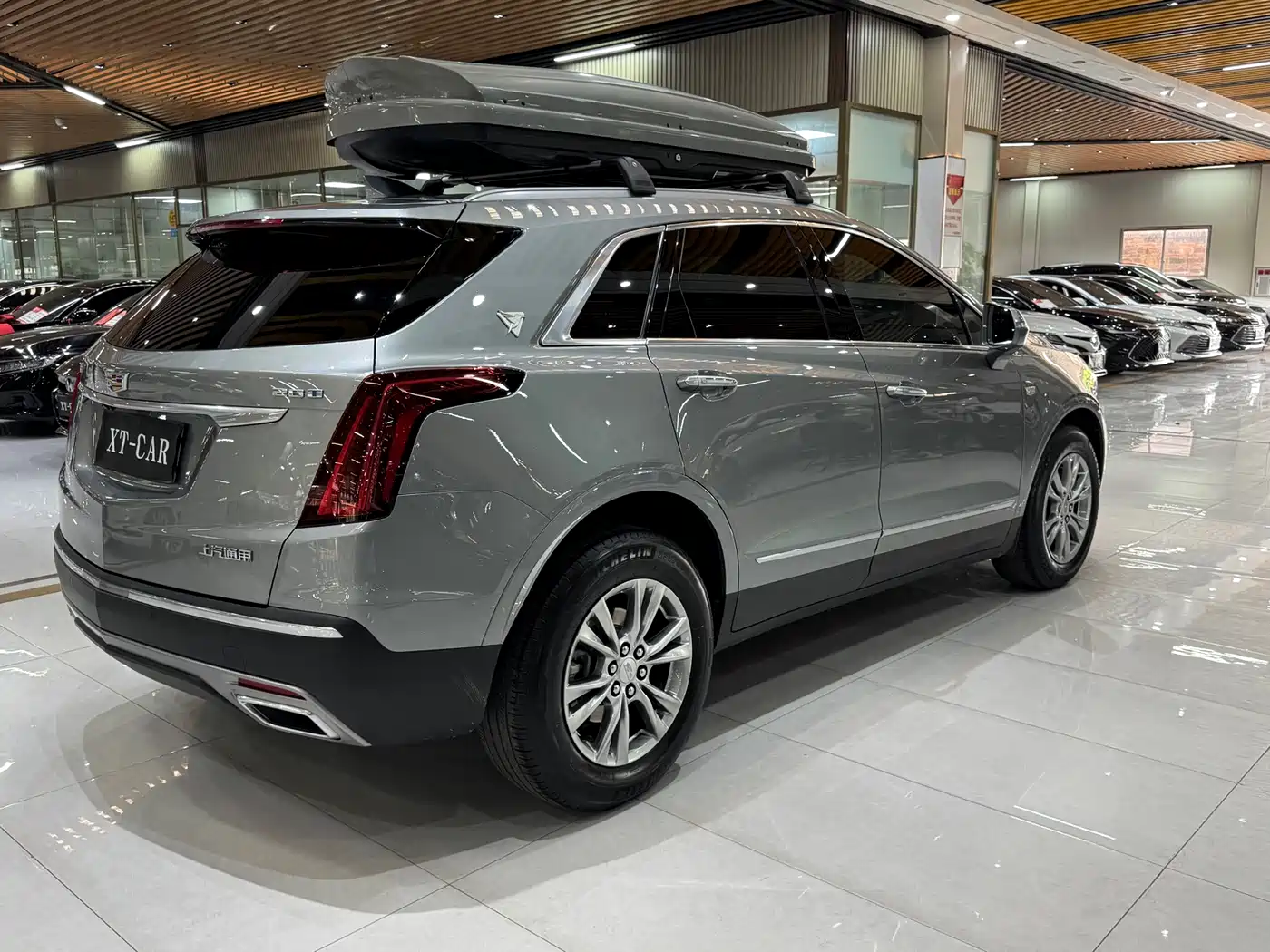 Cadillac XT5 2022 2.0T 2WD Luxury фото 36