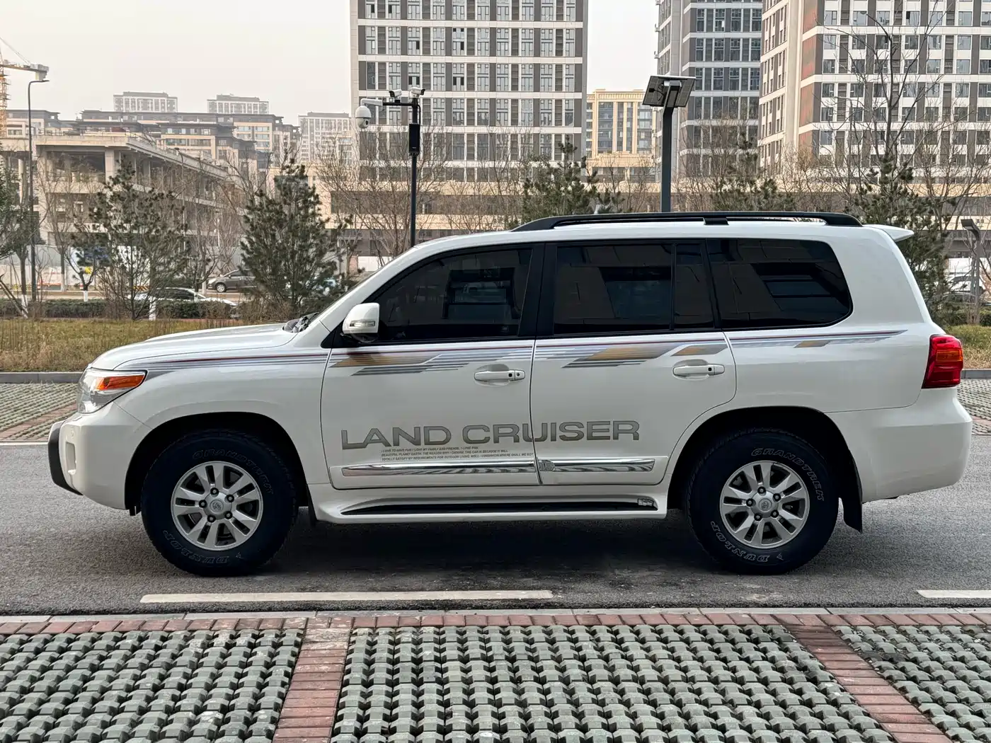 Toyota Land Cruiser 2016 4.0L Automatic VX фото 3