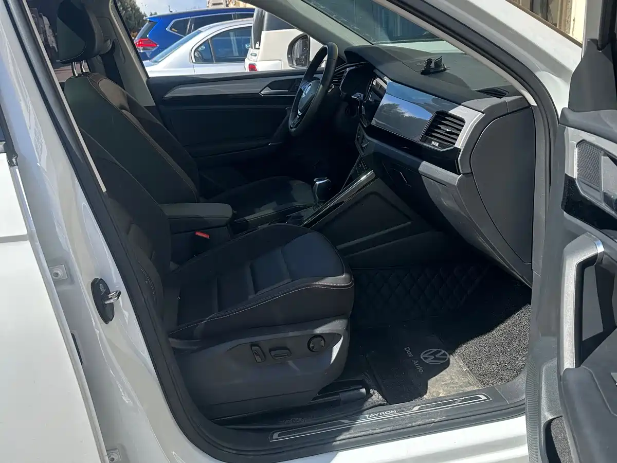Volkswagen Tayron 2022 280TSI 2WD Luxury Smart Connect Edition фото 23