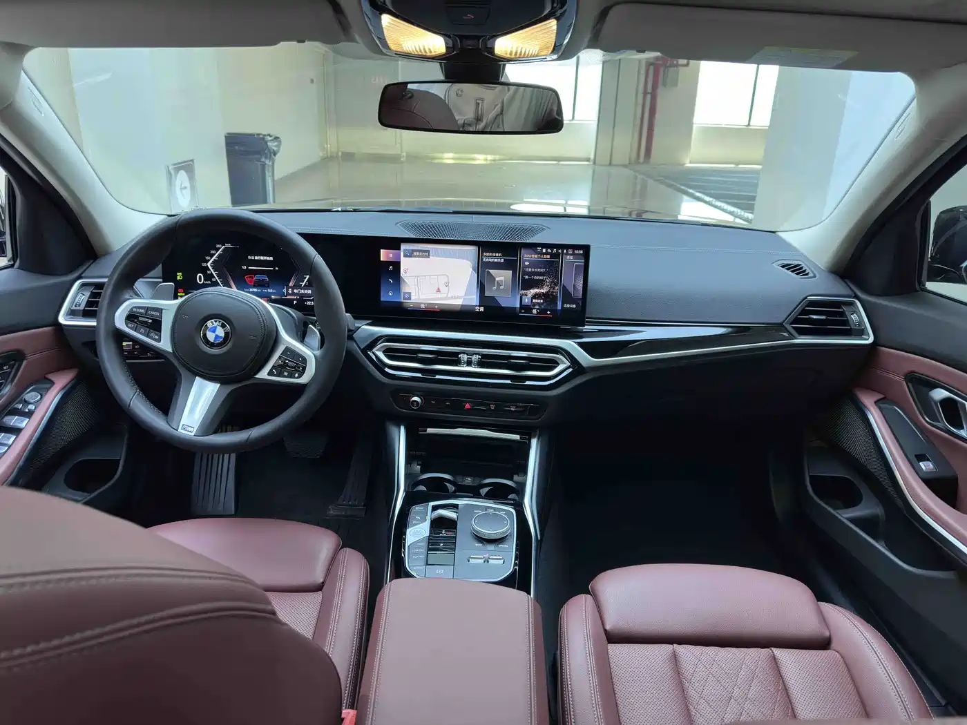 BMW 3 Series 2023 320Li M Sport Package фото 18